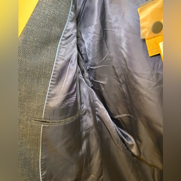 Classic Navy Blazer by Paul jones - Picture 5 of 7